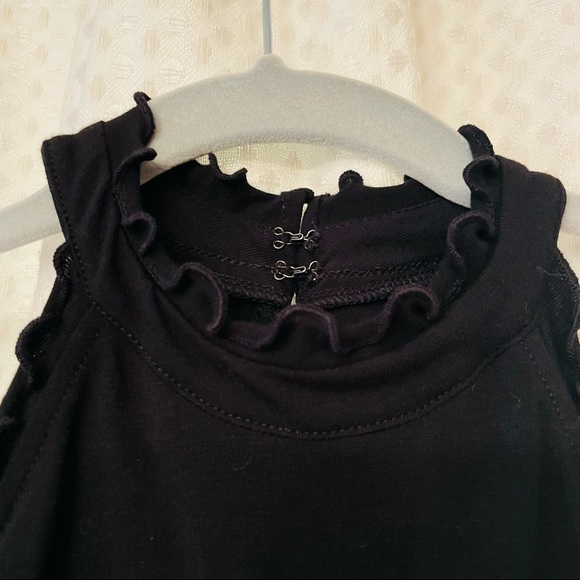 Express Halter Neck Tank - Picture 4 of 9